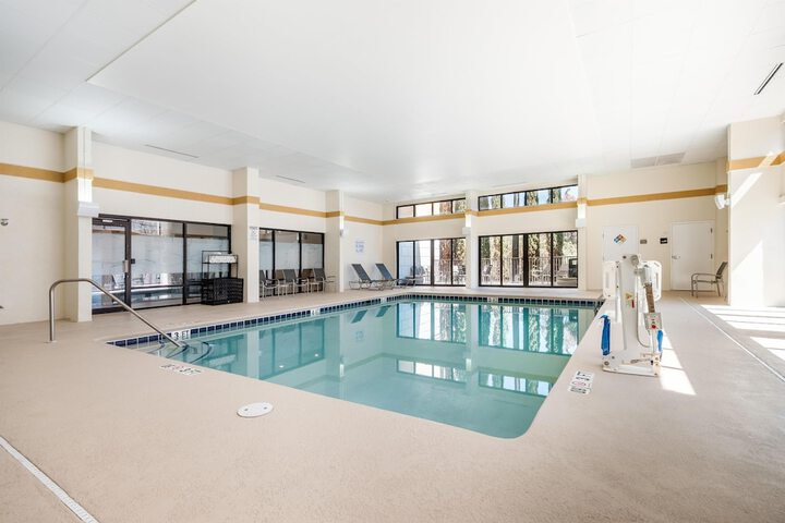 Pool 35 of 43