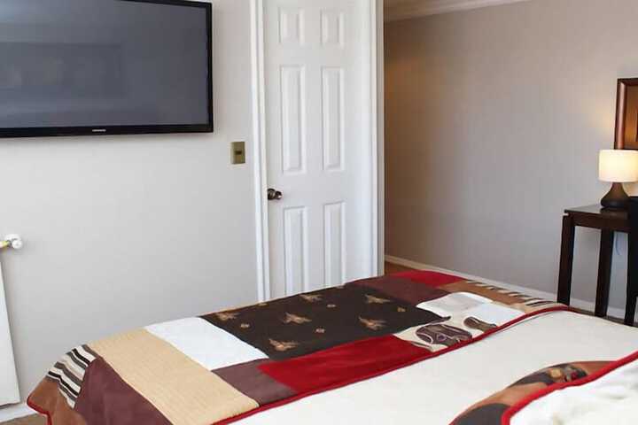 Room 8 of 36