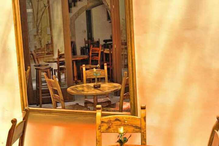 Dining 117 of 130