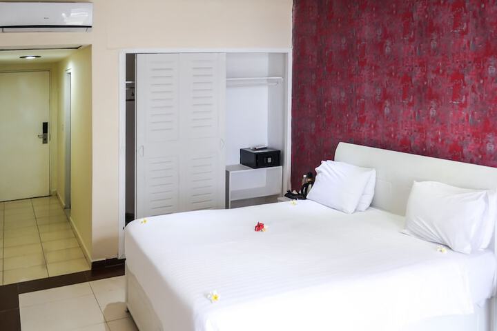 Room 9 of 56