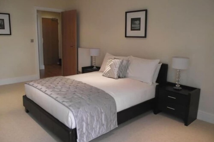 Room 6 of 29