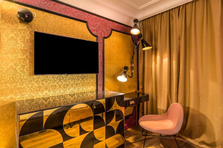 Room 59 of 87