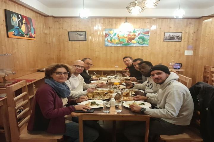 Dining 162 of 251