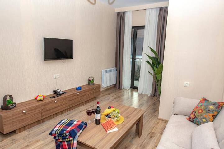 Room 28 of 62