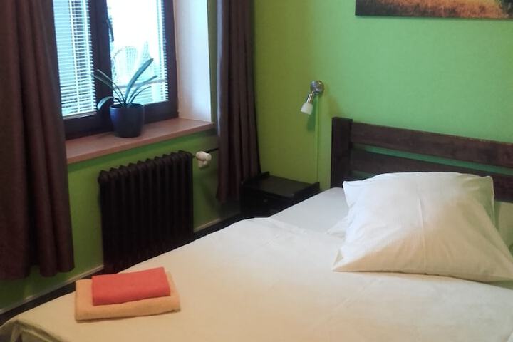 Room 16 of 59
