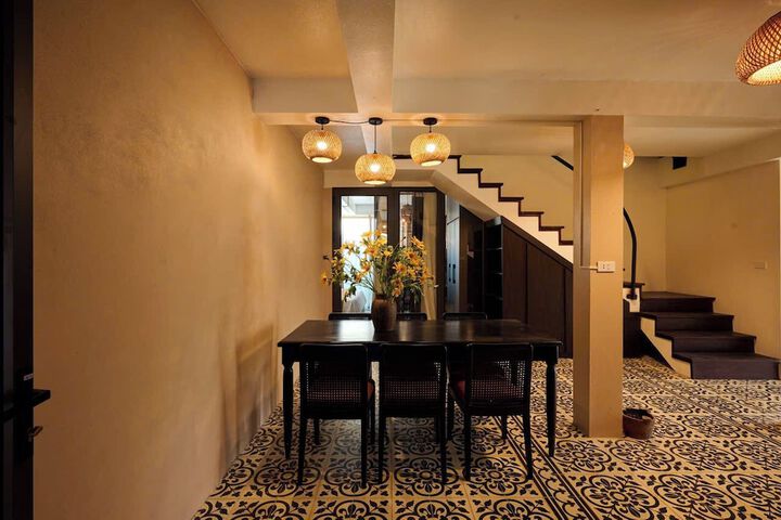 Room 43 of 149