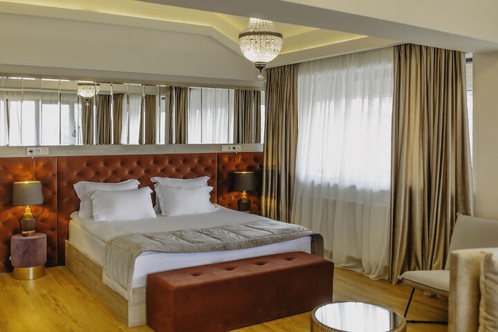 Room 22 of 78