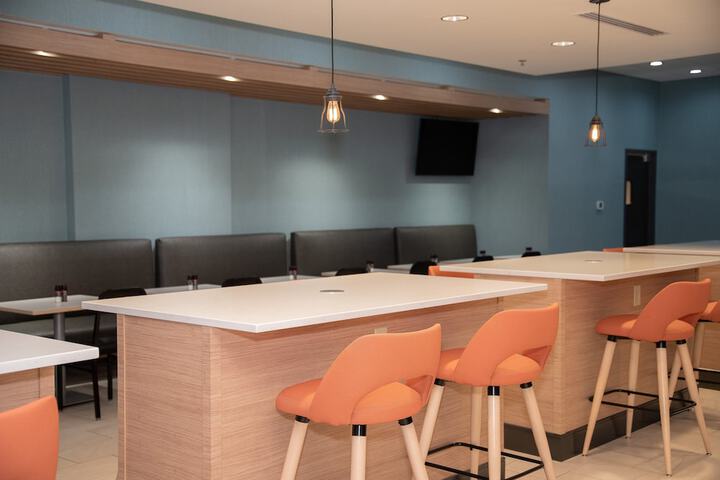 Breakfast area
