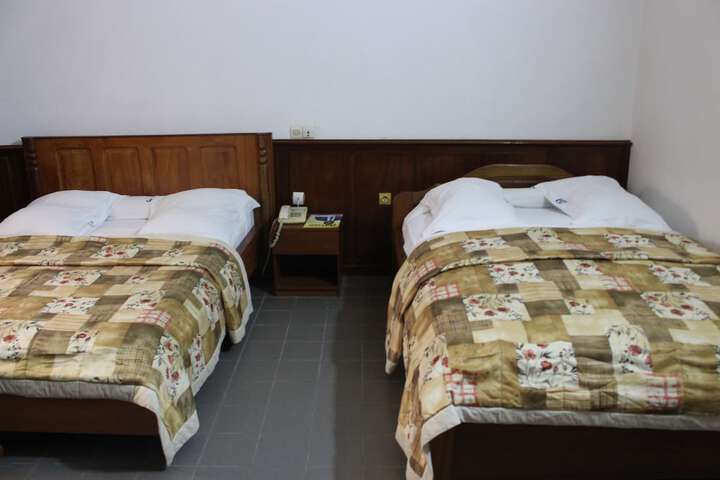 Room 6 of 56