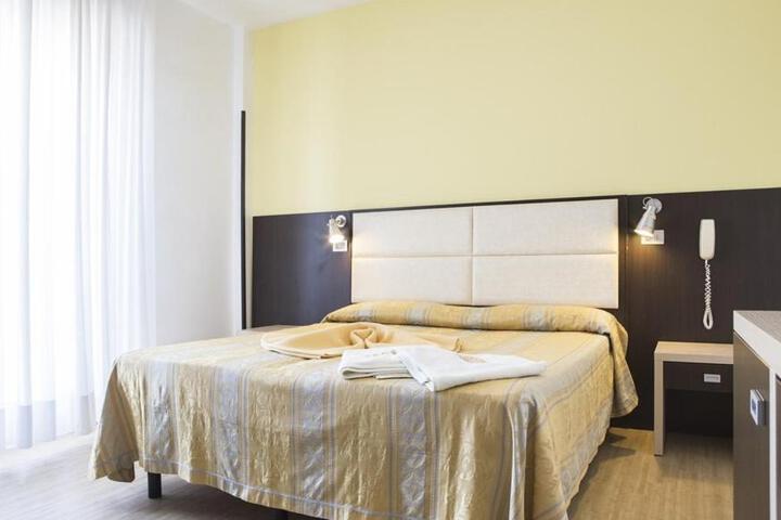 Hotel Alba