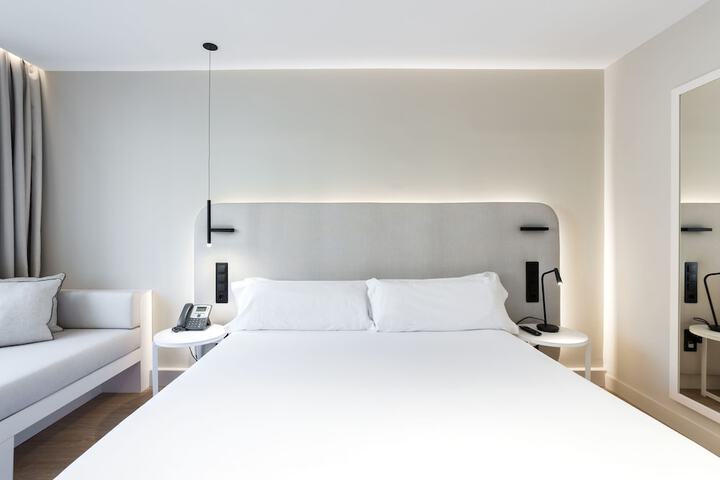 Room 21 of 109