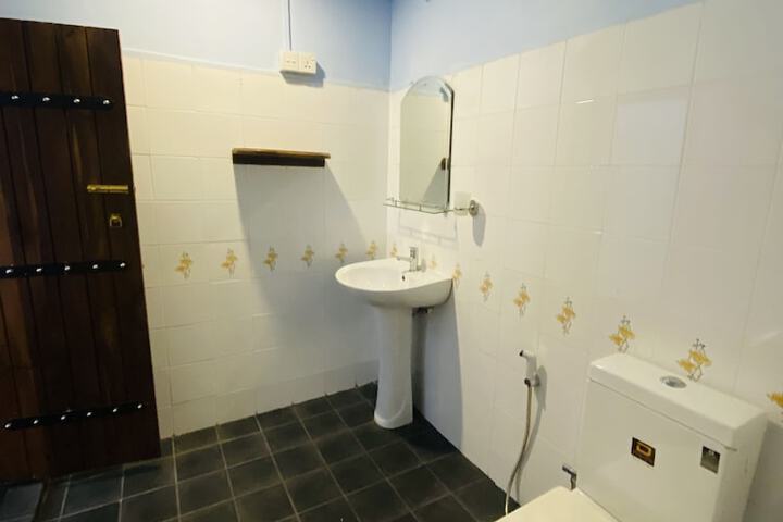 Room 20 of 29