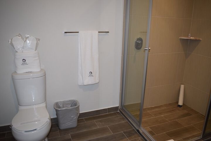 Room 34 of 54