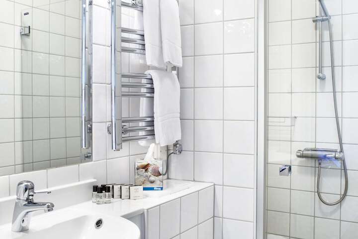 Bath Interior