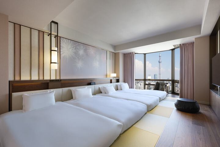 Room 34 of 155