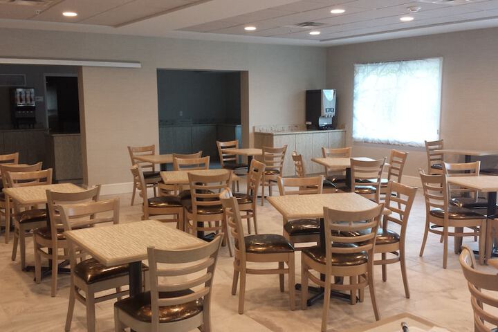 Breakfast area