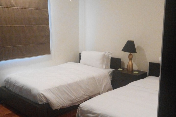 Room 6 of 56