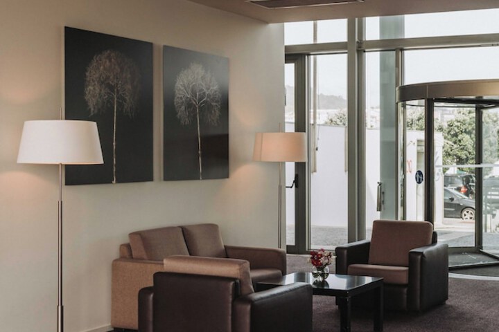 Guest Lobby