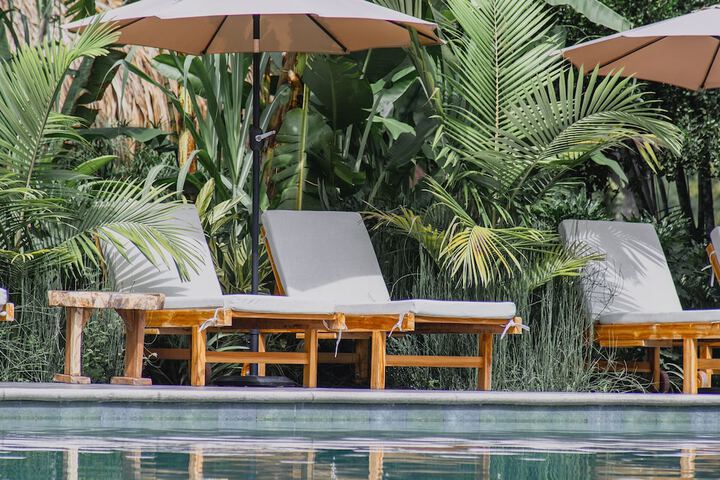 Pool 18 of 37