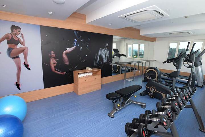 Health and Fitness 25 of 60