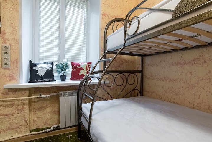 Room 17 of 22