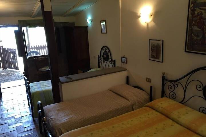 Room 21 of 78