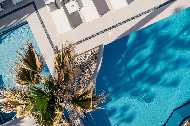 Pool 84 of 191