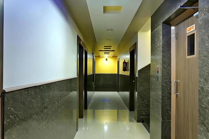 Hotel Entry