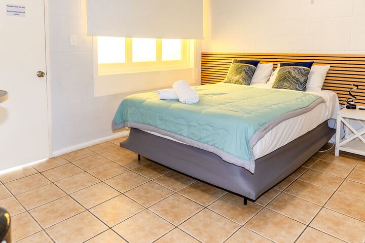 Room 8 of 31