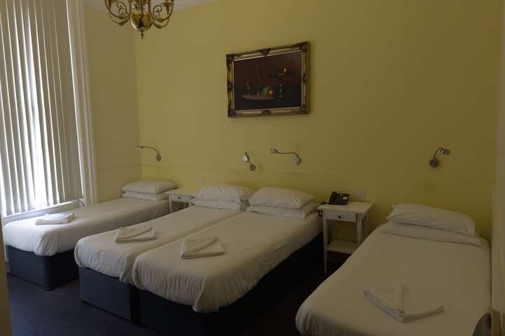 Room 62 of 113