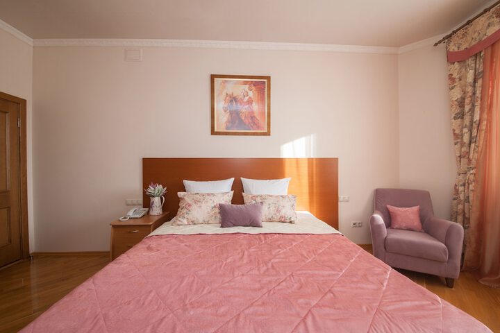 Room 8 of 58