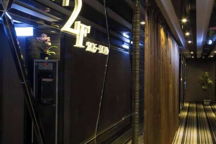 Hotel 16 of 24
