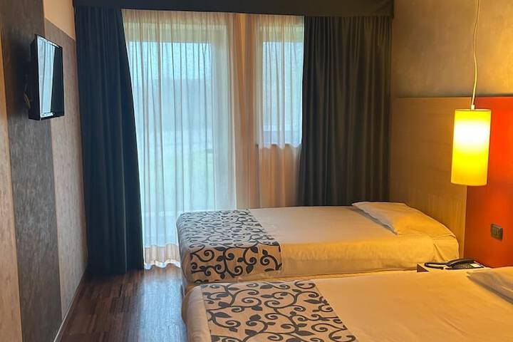 Room 15 of 64