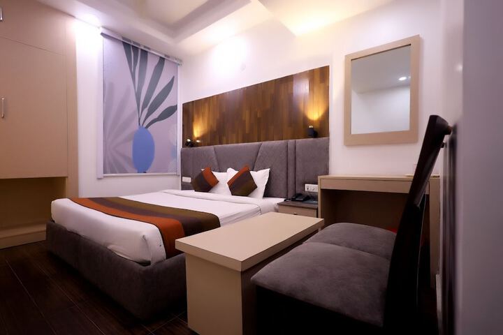 Room 14 of 51