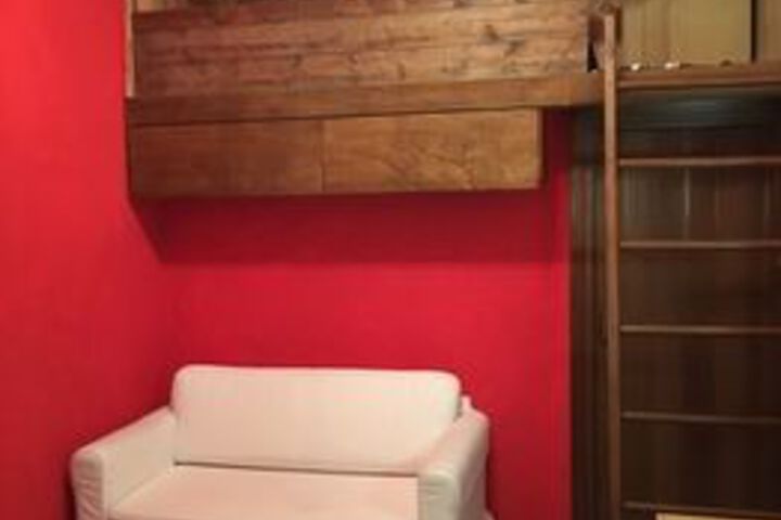 Room 266 of 499