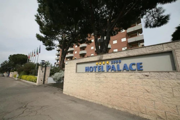Exterior Photo