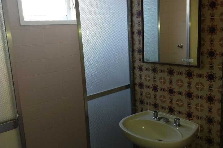 Room 51 of 121