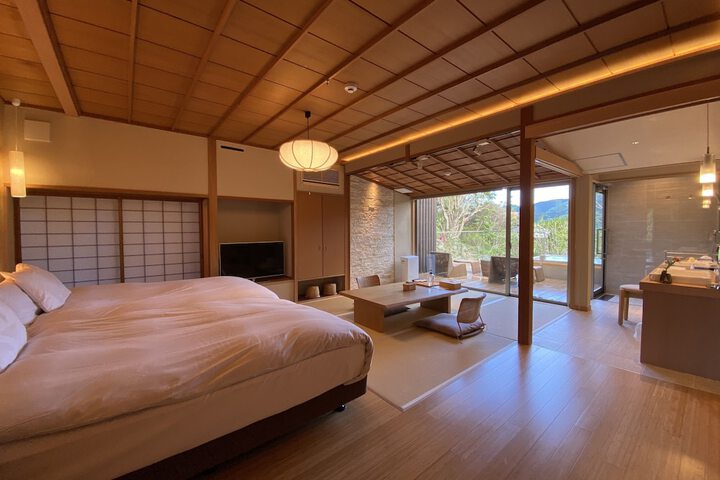 Room 14 of 35