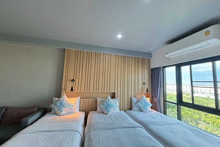 Room 52 of 101
