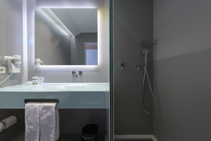 Bath Interior
