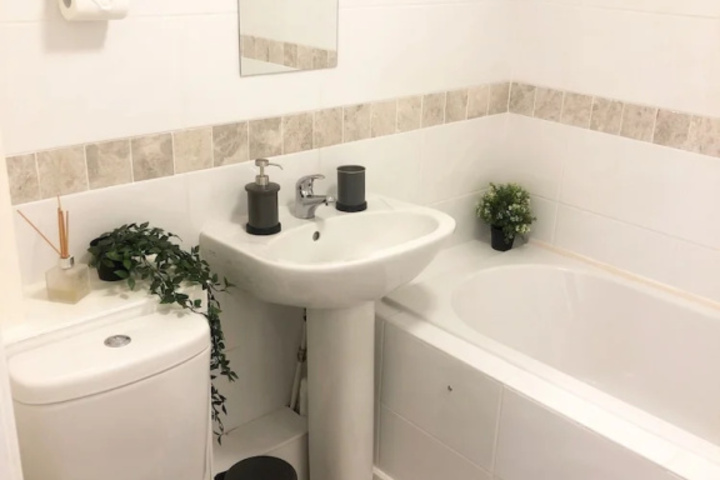 Room 7 of 15