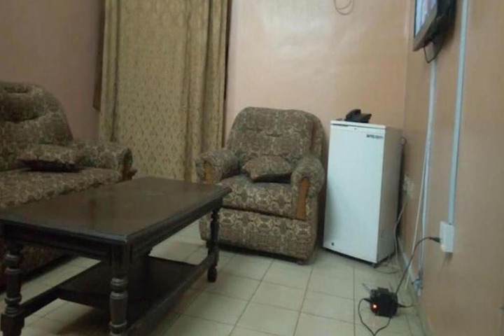 Room 15 of 26