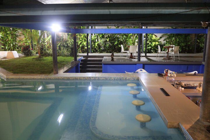 Pool 49 of 68