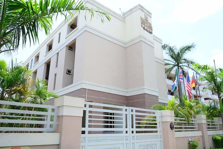 Marvel Hotel Suites