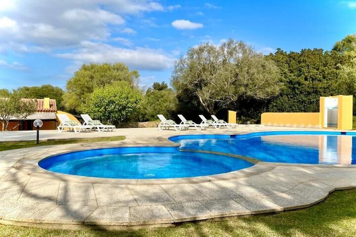 Pool 75 of 101