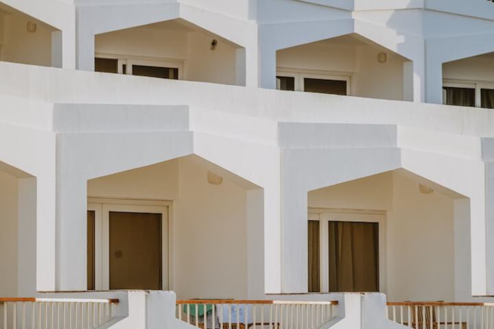 Hotel Exterior 129 of 129