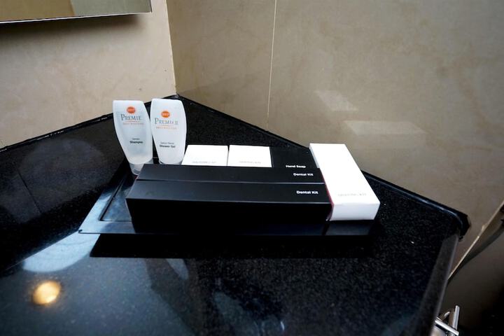 Room amenity
