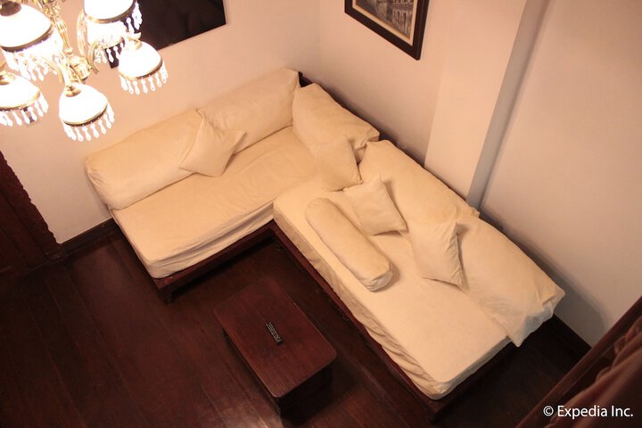 Room 43 of 131