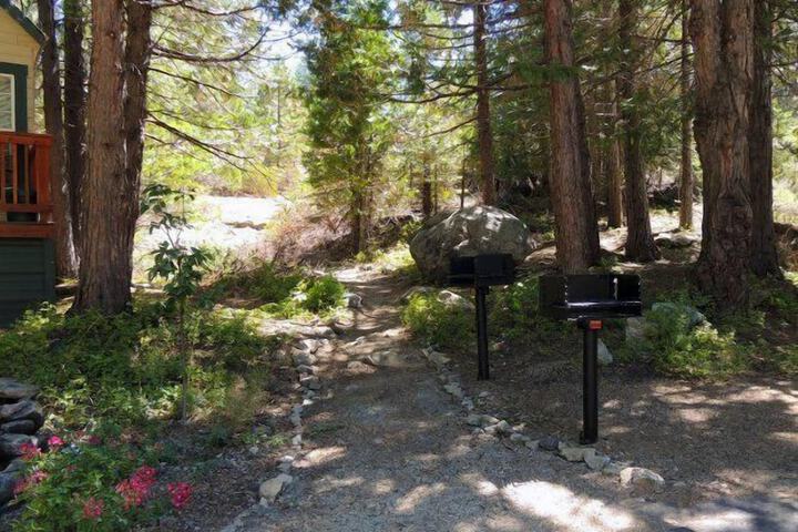 Property Grounds 76 of 100