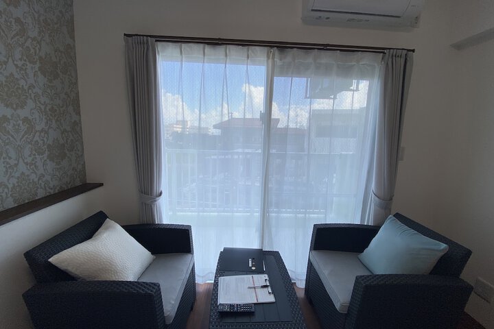 Room 9 of 26